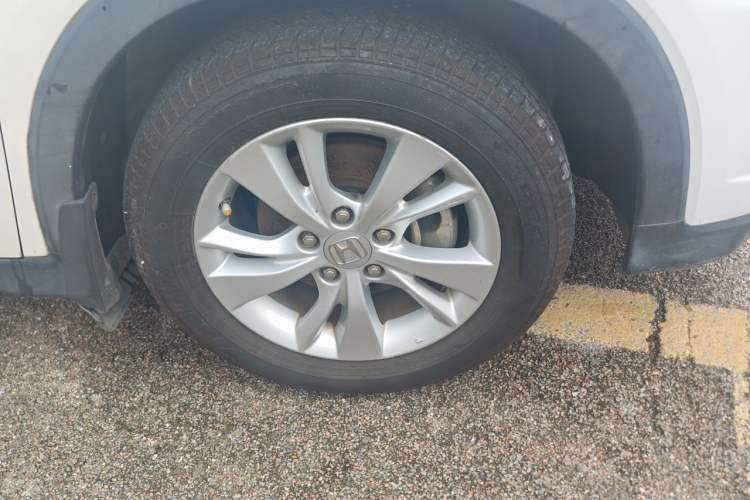 Used Honda Vezel 2015 1.5L CVT two-wheel drive Comfort trim Right Front Wheel Hub