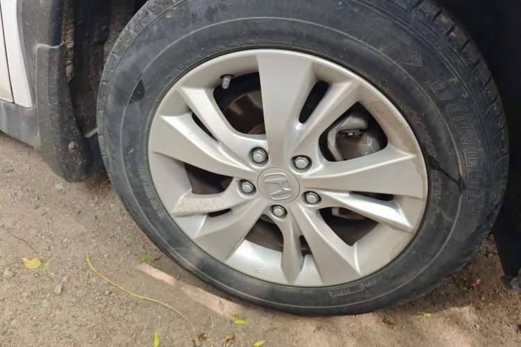 Used Honda Vezel 2015 1.8L CVT 2WD Elite Model Right Front Wheel Hub