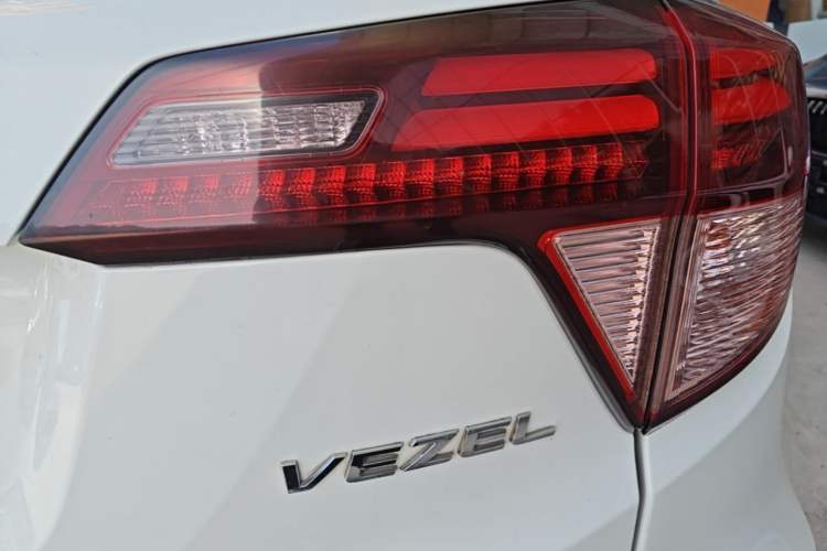 Used Honda Vezel 2015 1.8L CVT 2WD Luxury Model Right Rear Taillight