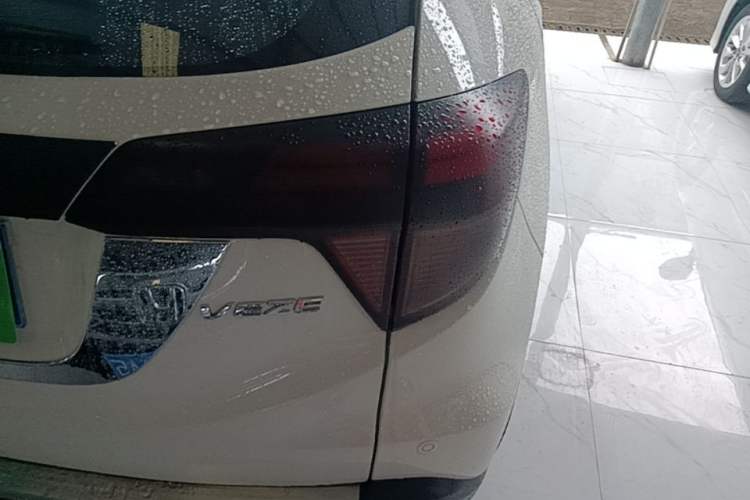 Used Honda Vezel 2015 1.8L CVT 2WD Luxury Model Right Rear Taillight