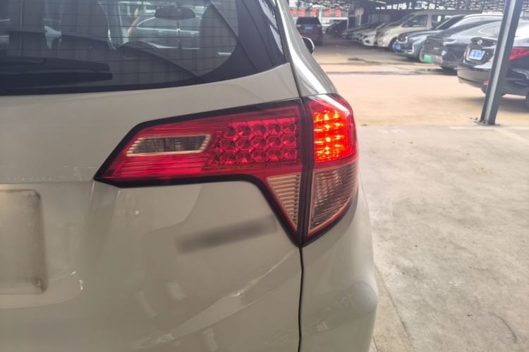 Used Honda Vezel 2015 1.5L CVT two-wheel drive Comfort trim Right Rear Taillight