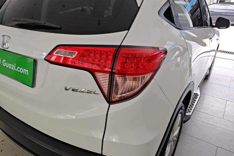 Used Honda Vezel 2015 1.5L CVT two-wheel drive Comfort trim Right Rear Taillight