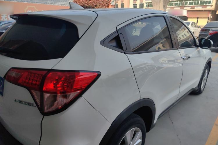 Used Honda Vezel 2015 1.5L CVT two-wheel drive Comfort trim Right Rear Taillight