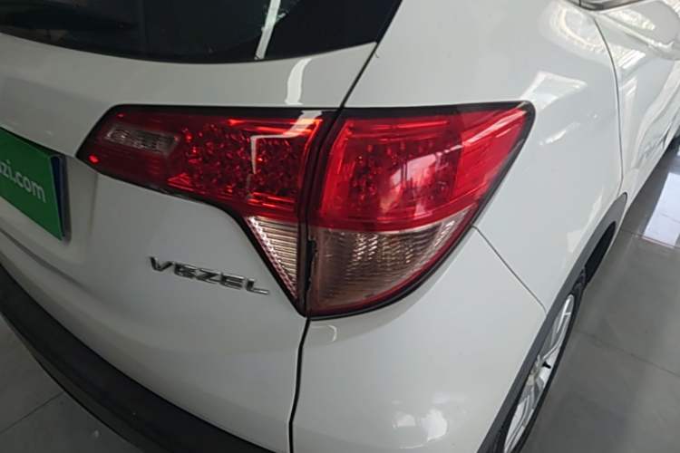 Used Honda Vezel 2015 1.5L CVT two-wheel drive Comfort trim Right Rear Taillight