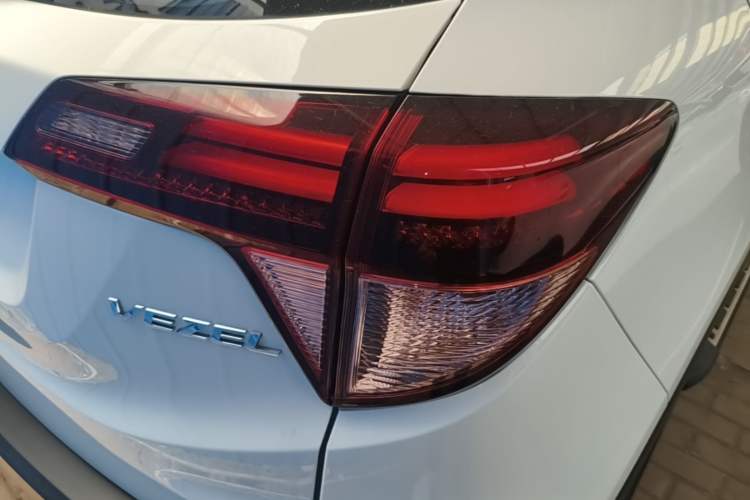 Used Honda Vezel 2015 1.8L CVT 2WD Luxury Model Right Rear Taillight