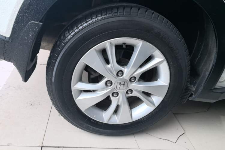 Used Honda Vezel 2015 1.5L CVT two-wheel drive Comfort trim Right Rear Wheel Hub