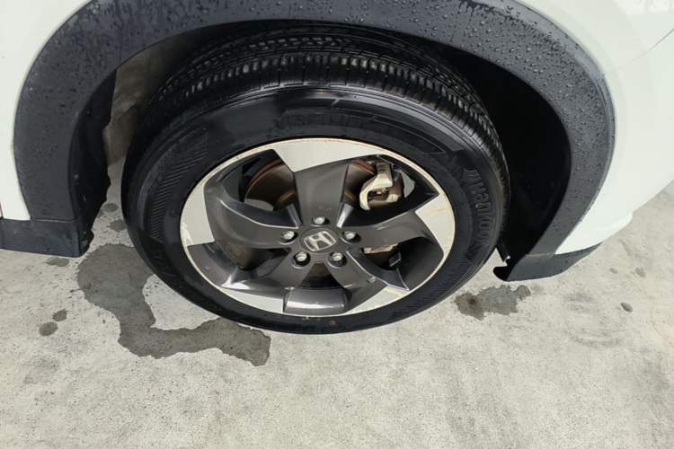 Used Honda Vezel 2015 1.8L CVT 2WD Luxury Model Right Rear Wheel Hub