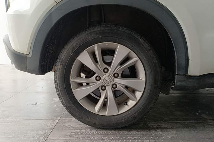 Used Honda Vezel 2015 1.5L CVT two-wheel drive Comfort trim Right Rear Wheel Hub