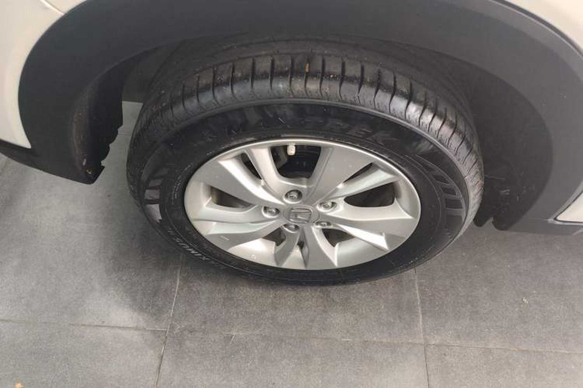 Used Honda Vezel 2015 1.8L CVT 2WD Elite Model Right Rear Wheel Hub