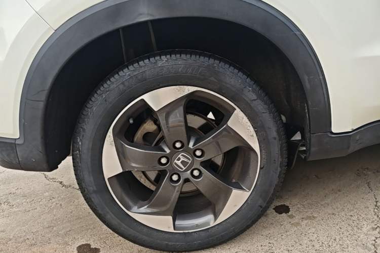 Used Honda Vezel 2015 1.8L CVT 2WD Luxury Model Right Rear Wheel Hub
