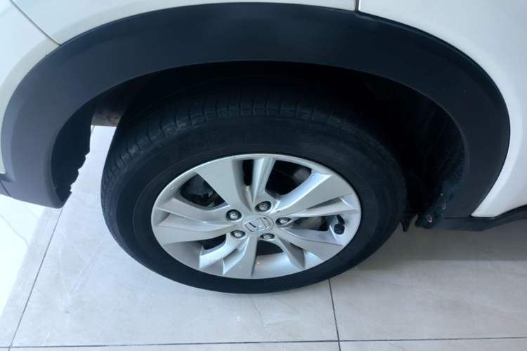 Used Honda Vezel 2015 1.5L CVT two-wheel drive Comfort trim Right Rear Wheel Hub