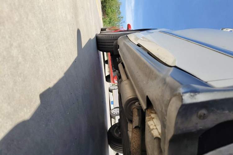 Used Honda Vezel 2015 1.5L CVT two-wheel drive Comfort trim Right Side Sill