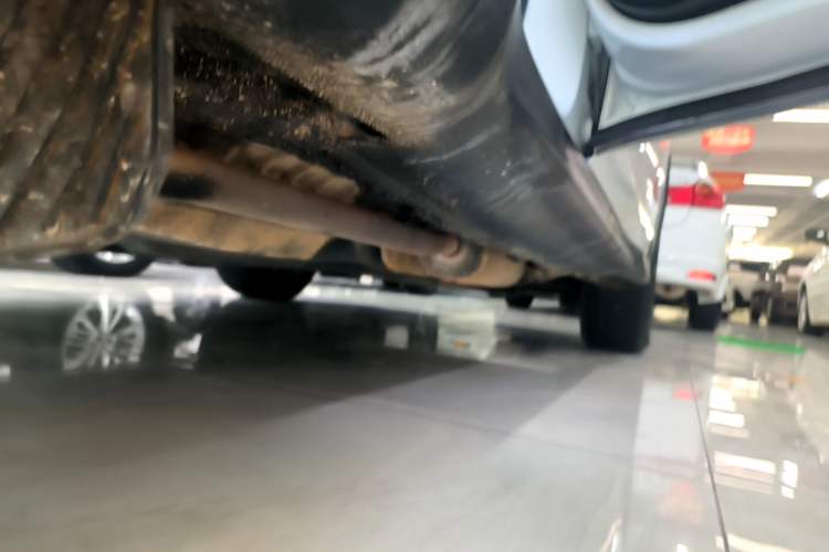 Used Honda Vezel 2015 1.5L CVT two-wheel drive Comfort trim Right Side Sill