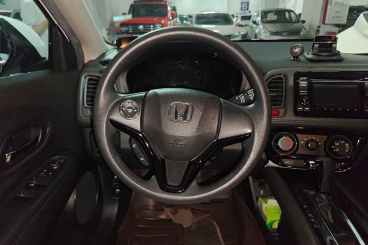 Used Honda Vezel 2015 1.5L CVT two-wheel drive Comfort trim Steering Wheel