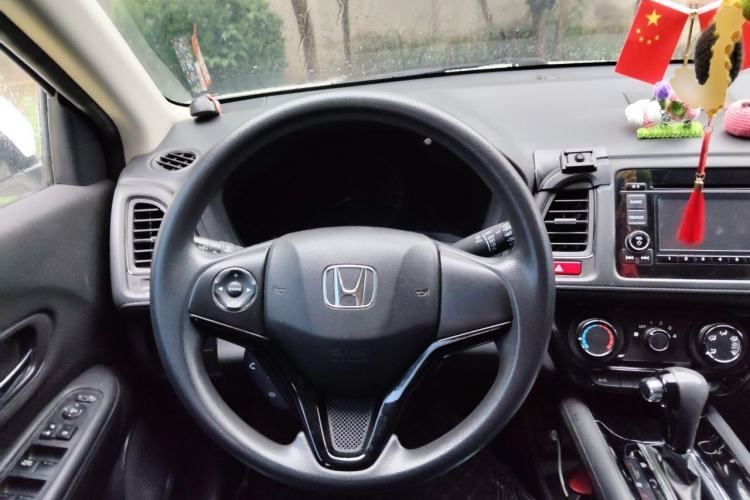 Used Honda Vezel 2015 1.5L CVT two-wheel drive Comfort trim Steering Wheel