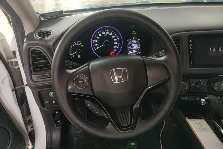 Used Honda Vezel 2015 1.5L CVT two-wheel drive Comfort trim Steering Wheel