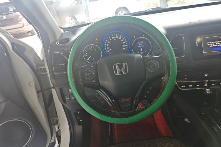 Used Honda Vezel 2015 1.8L CVT 2WD Luxury Model Steering Wheel