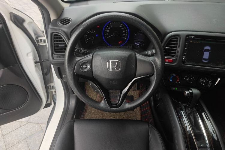 Used Honda Vezel 2015 1.5L CVT two-wheel drive Comfort trim Steering Wheel