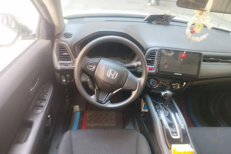 Used Honda Vezel 2015 1.5L CVT two-wheel drive Comfort trim Steering Wheel