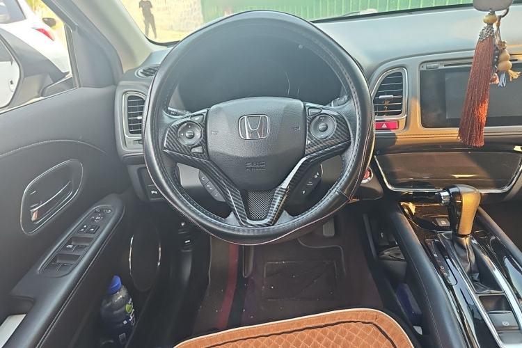 Used Honda Vezel 2015 1.8L CVT 2WD Luxury Model Steering Wheel