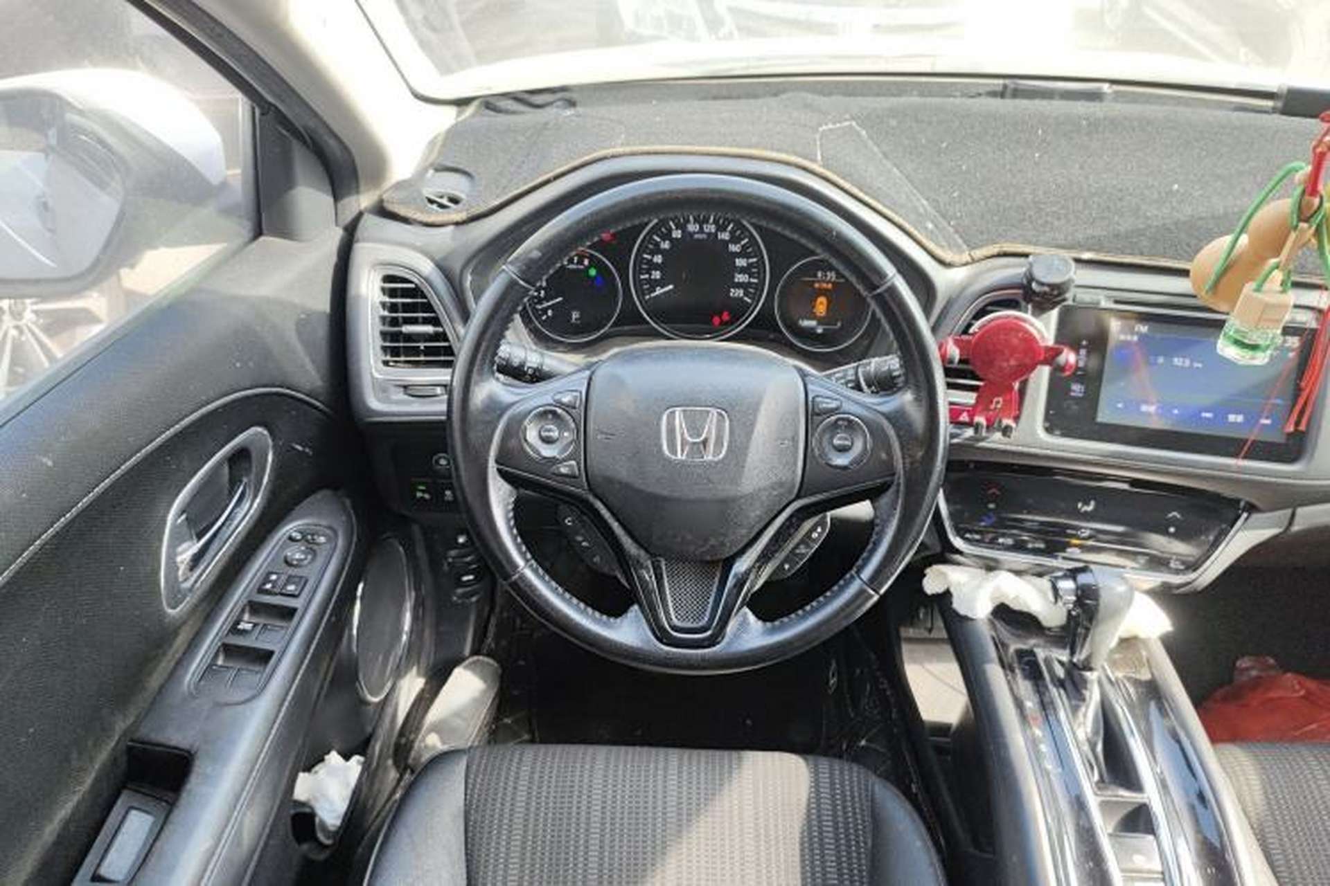 Used Honda Vezel 2015 1.8L CVT 2WD Luxury Model Steering Wheel