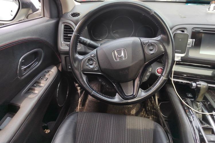 Used Honda Vezel 2015 1.8L CVT 2WD Luxury Model Steering Wheel