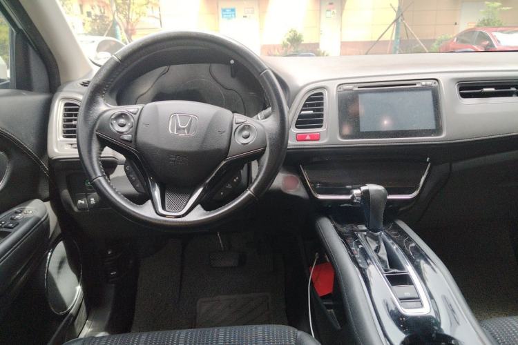 Used Honda Vezel 2015 1.8L CVT 2WD Luxury Model Steering Wheel