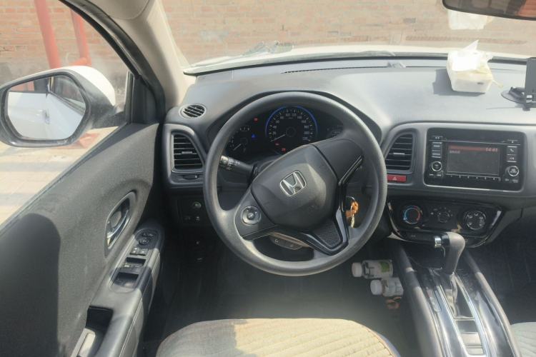 Used Honda Vezel 2015 1.5L CVT two-wheel drive Comfort trim Steering Wheel