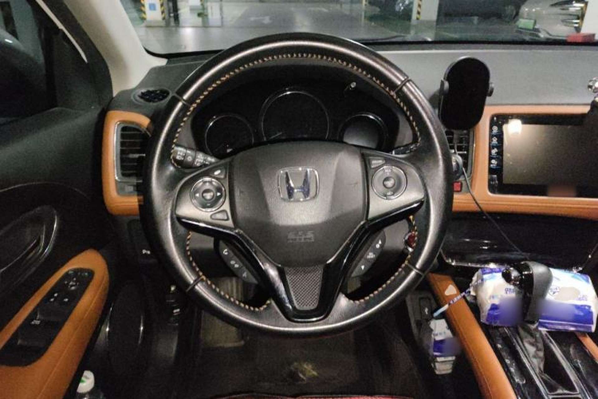 Used Honda Vezel 2015 1.8L CVT 2WD Luxury Model Steering Wheel