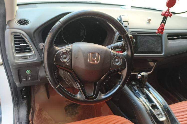 Used Honda Vezel 2015 1.8L CVT 2WD Luxury Model Steering Wheel
