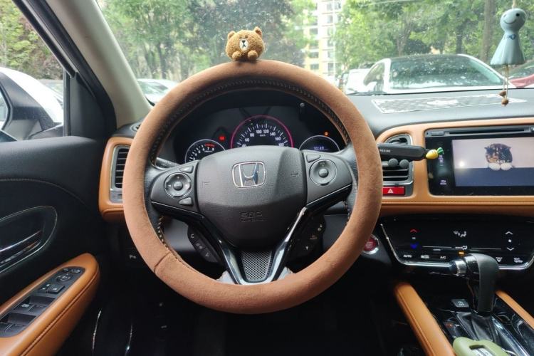 Used Honda Vezel 2015 1.8L CVT 2WD Luxury Model Steering Wheel