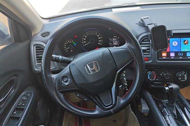 Used Honda Vezel 2015 1.5L CVT two-wheel drive Comfort trim Steering Wheel