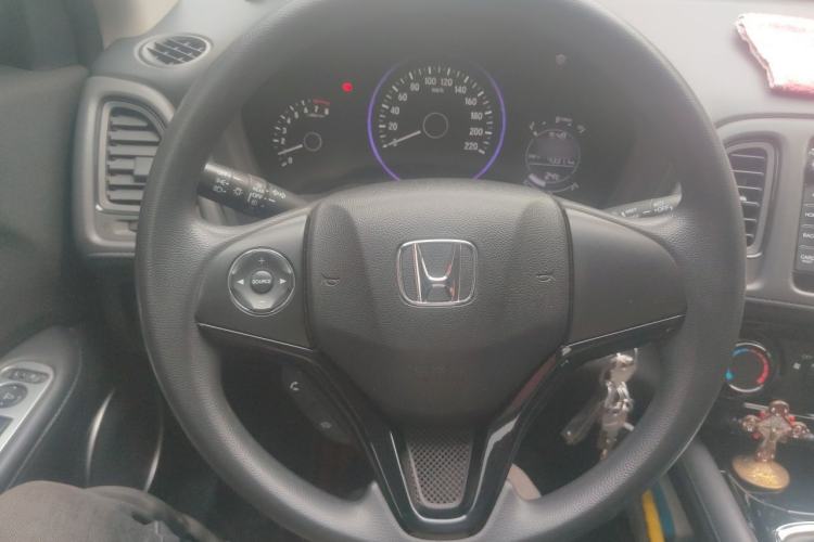Used Honda Vezel 2015 1.5L manual two-wheel drive Comfort trim level Steering Wheel