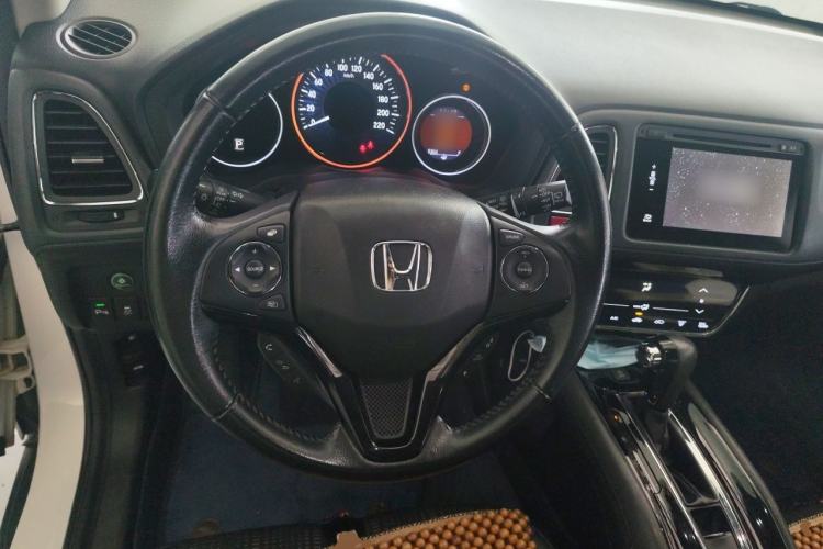 Used Honda Vezel 2015 1.8L CVT 2WD Luxury Model Steering Wheel