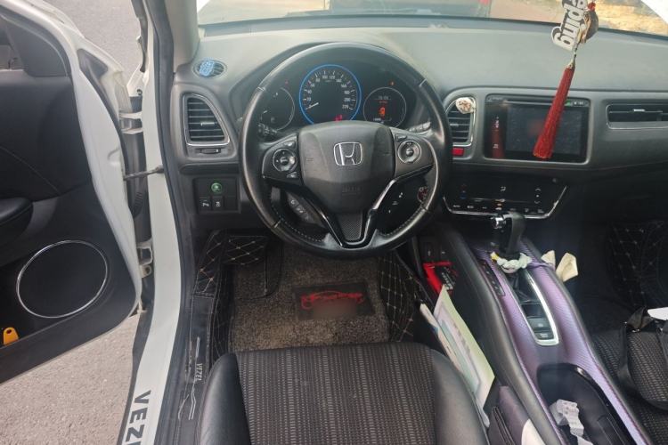 Used Honda Vezel 2015 1.8L CVT 2WD Luxury Model Steering Wheel