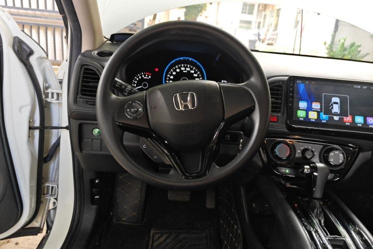 Used Honda Vezel 2015 1.5L CVT two-wheel drive Comfort trim Steering Wheel