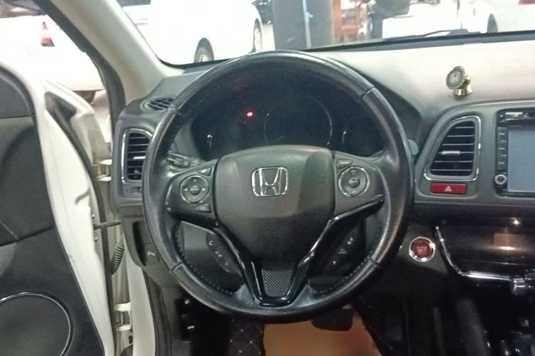 Used Honda Vezel 2015 1.8L CVT 2WD Luxury Model Steering Wheel