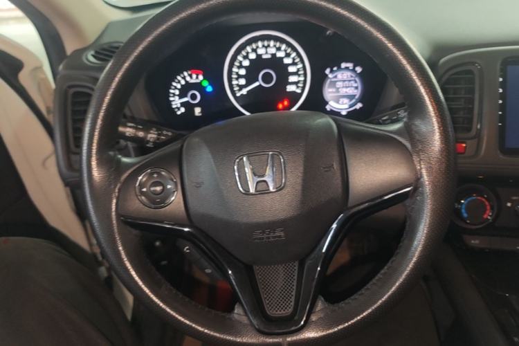 Used Honda Vezel 2015 1.5L CVT two-wheel drive Comfort trim Steering Wheel