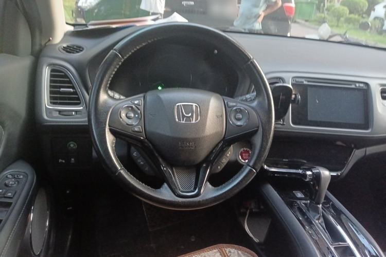 Used Honda Vezel 2015 1.8L CVT 2WD Luxury Model Steering Wheel