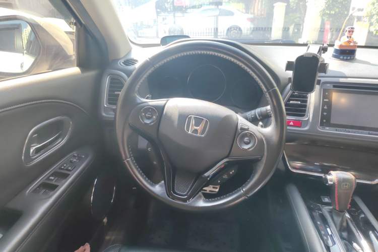 Used Honda Vezel 2015 1.8L CVT Four-Wheel Drive Flagship Model Steering Wheel