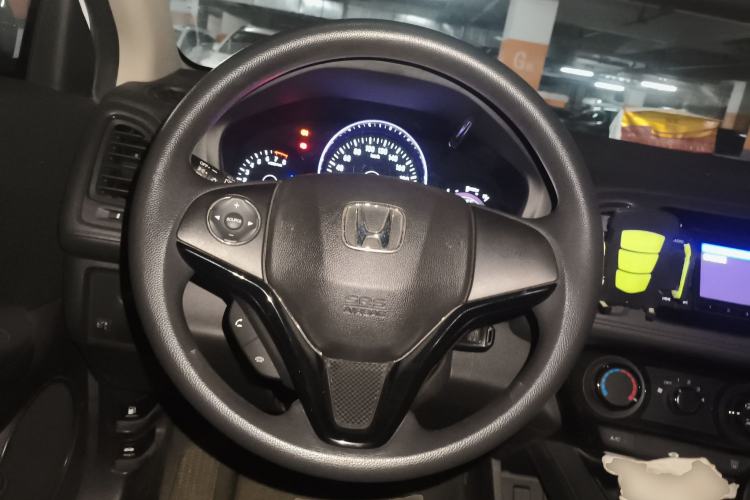Used Honda Vezel 2015 1.5L manual two-wheel drive Comfort trim level Steering Wheel
