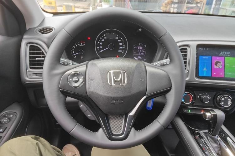 Used Honda Vezel 2015 1.5L CVT two-wheel drive Comfort trim Steering Wheel