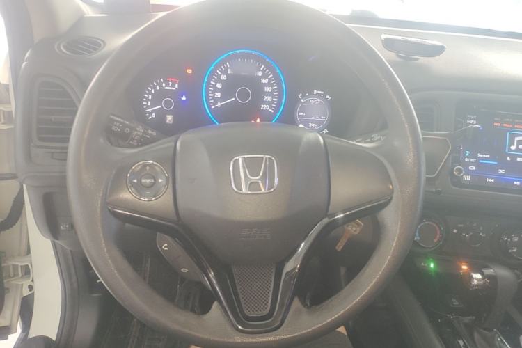 Used Honda Vezel 2015 1.8L CVT 2WD Elite Model Steering Wheel