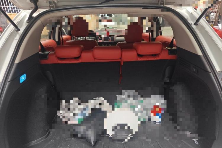 Used Honda Vezel 2015 1.5L CVT two-wheel drive Comfort trim Trunk