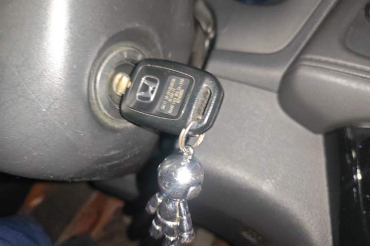 Used Honda Vezel 2015 1.5L CVT two-wheel drive Comfort trim Vehicle Key
