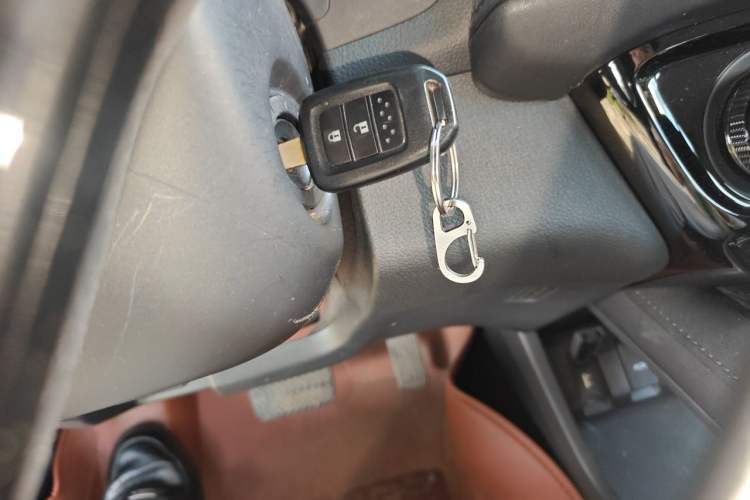 Used Honda Vezel 2015 1.5L CVT two-wheel drive Comfort trim Vehicle Key