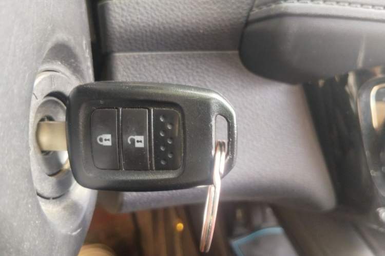 Used Honda Vezel 2015 1.8L CVT 2WD Elite Model Vehicle Key