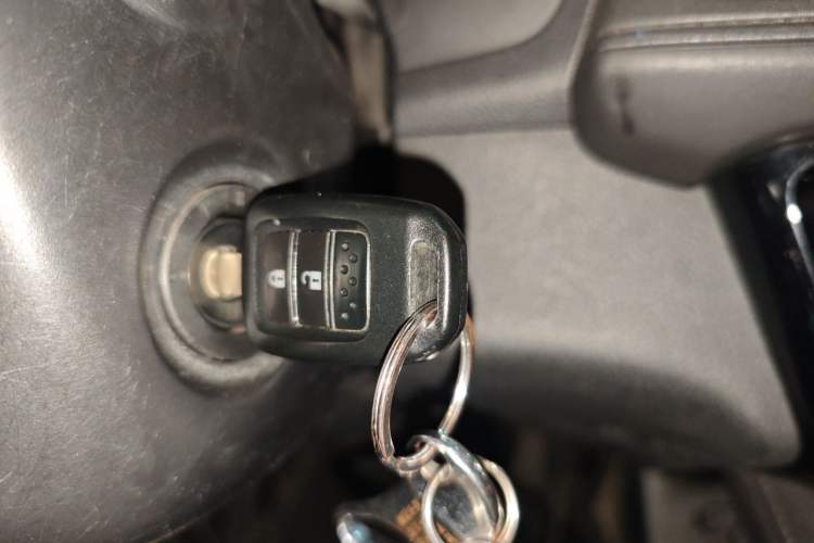 Used Honda Vezel 2015 1.8L CVT 2WD Elite Model Vehicle Key