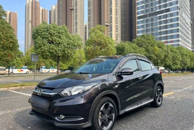 Used Honda Vezel 2016 1.8L CVT Front-Wheel Drive Pioneer Edition