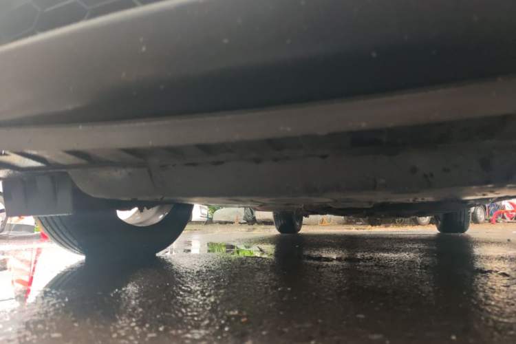 Used Honda Vezel 2016 1.8L CVT Front-Wheel Drive Pioneer Edition Chassis Front